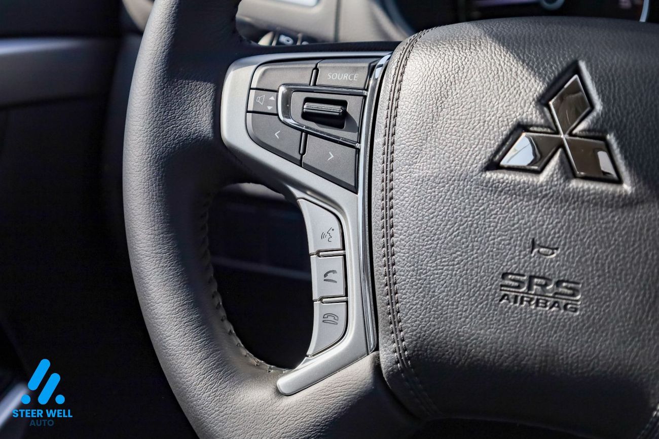 2023 Mitsubishi Pajero Sport GLX szürke