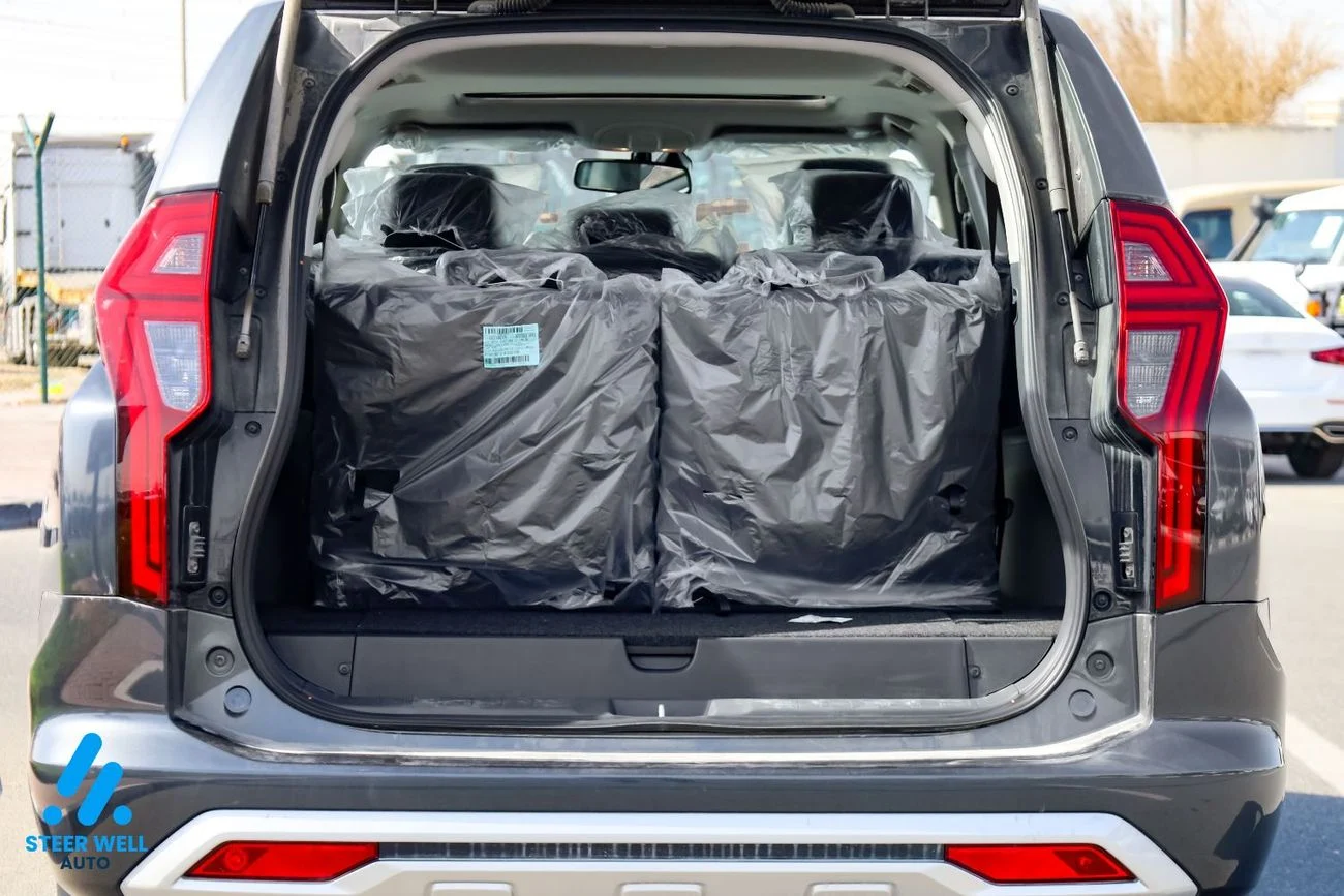 2023 Mitsubishi Pajero Sport GLX szürke