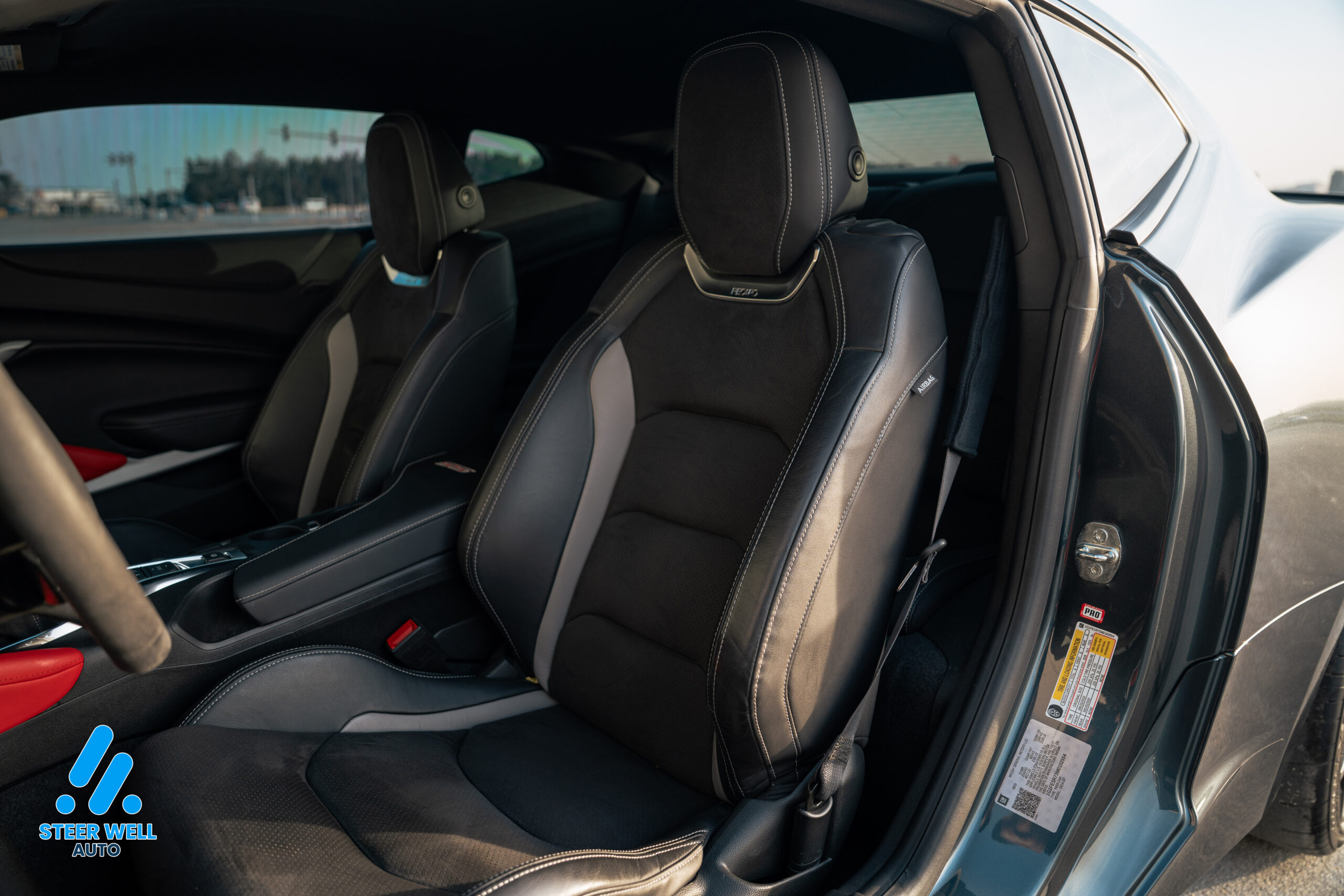 2021 Chevrolet Camaro 1SS 1LE 6.2L V8 – Shadow Grey Metallic (Limited Production)