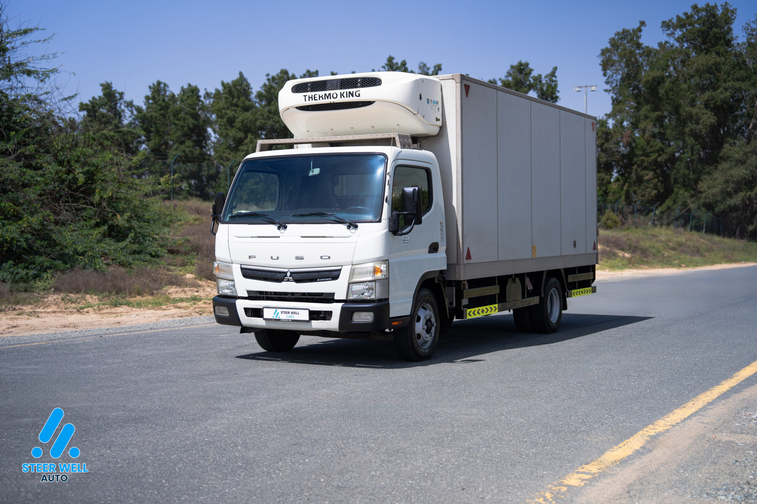 2021 मित्सुबिशी कैंटर लॉन्ग चेसिस फ्रीजर बॉक्स