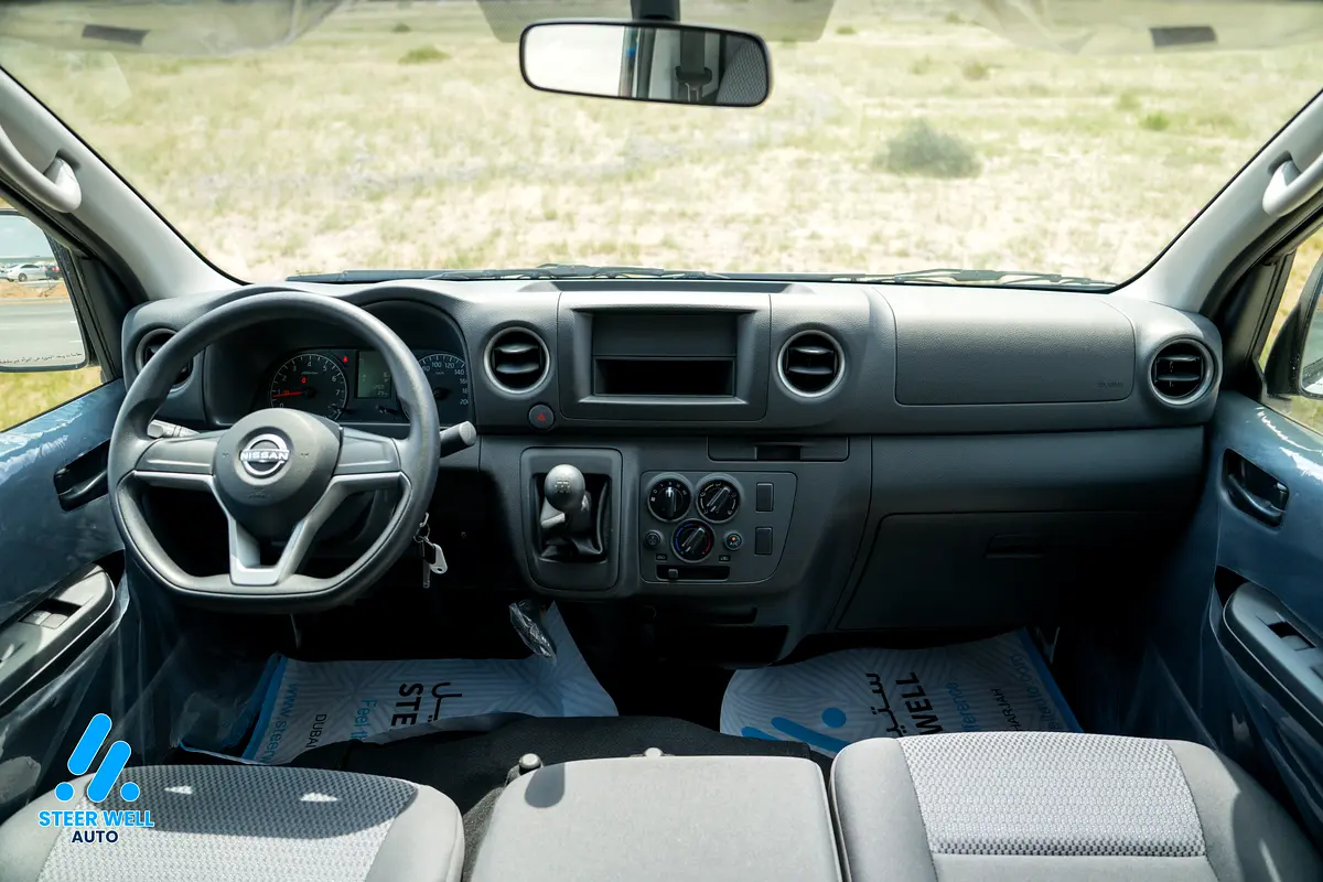 2025 Nissan Urvan NV350
