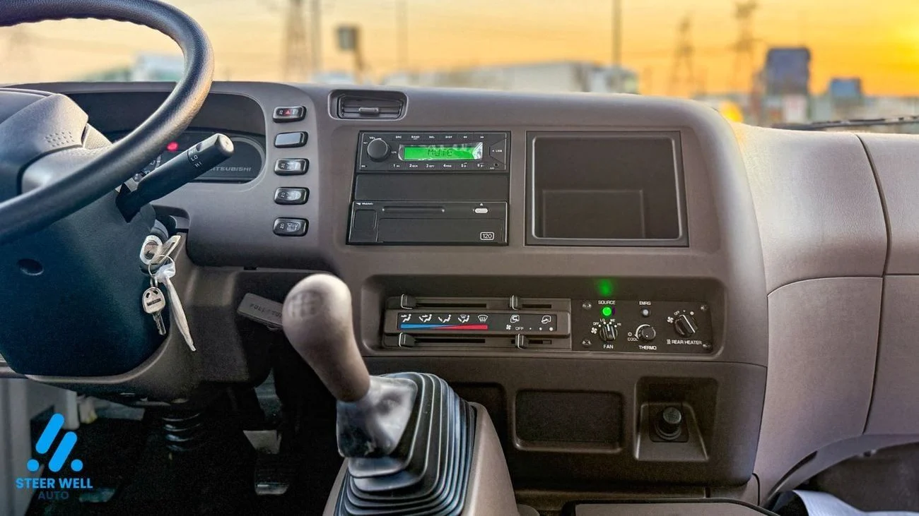 2026 Mitsubishi Rosa 34-ආසන බස් රථය සම්පූර්ණ විකල්පය