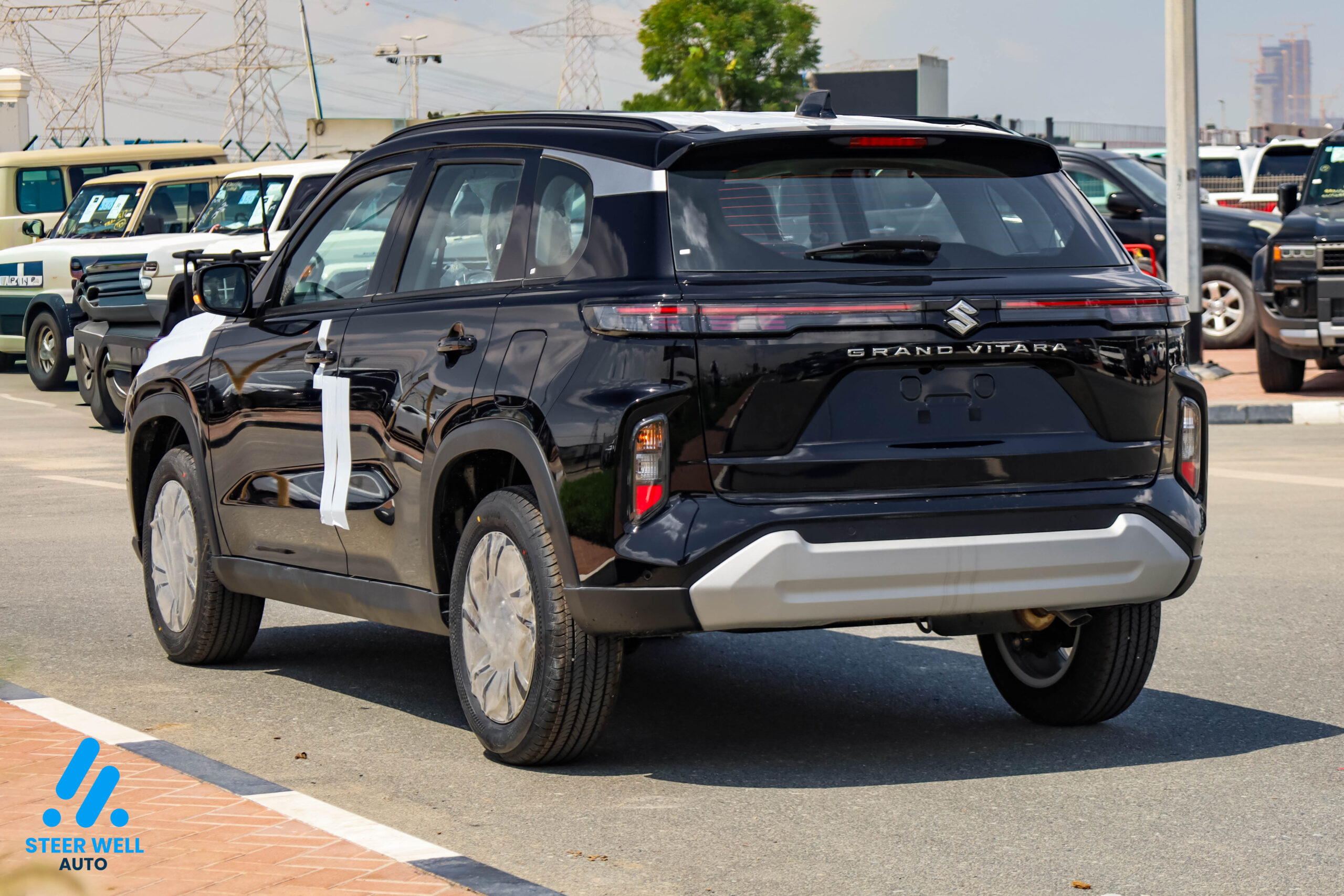 එක්සත් අරාබි එමීර් රාජ්‍යයේ ඩුබායි සිට 2026 Suzuki Grand Vitara GL Export