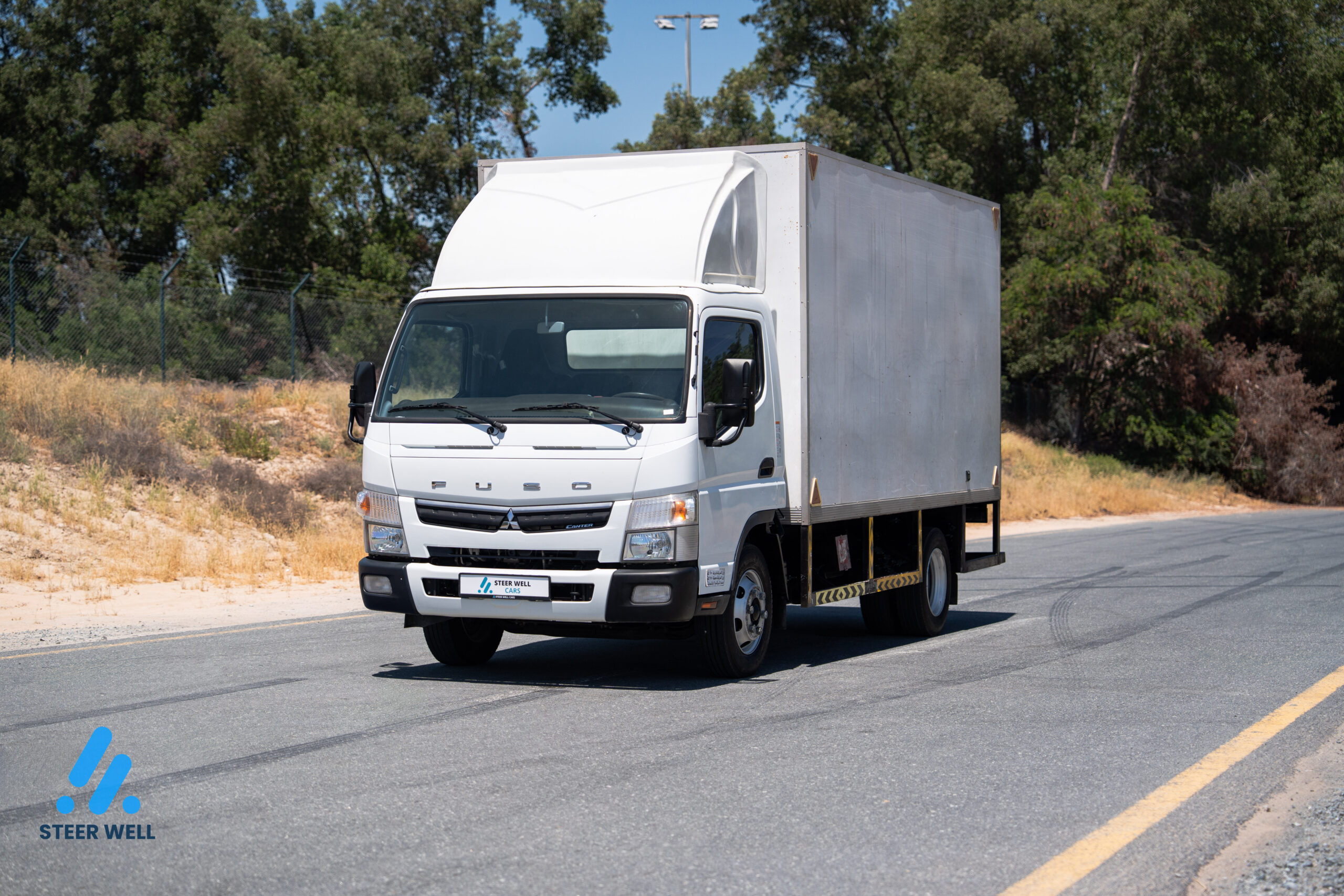 Mitsubishi Canter 2021 (Xe bán tải có thùng) 3.0L Diesel – Thông số kỹ thuật dành cho thị trường GCC