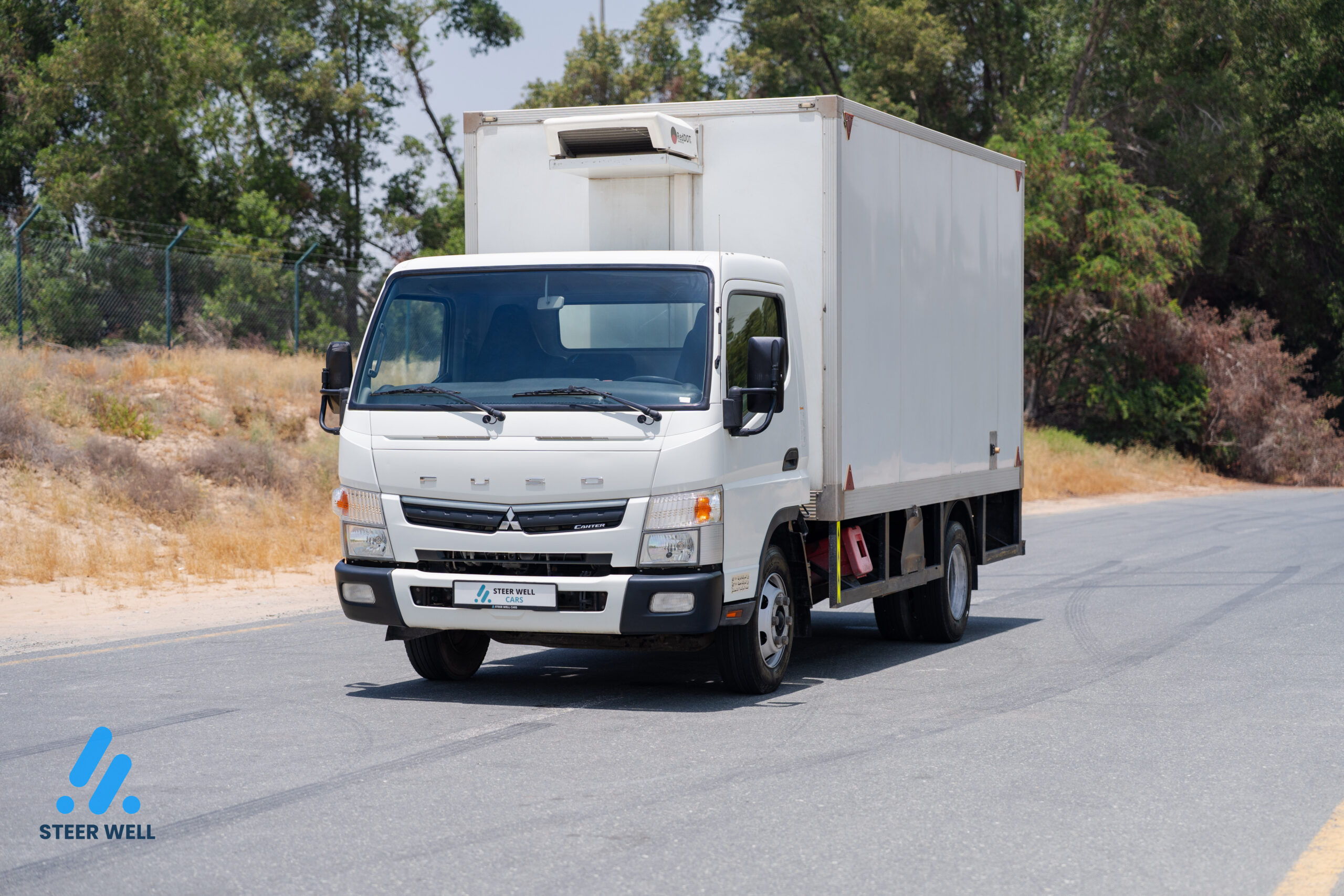 Mitsubishi Canter 4P10 năm 2022