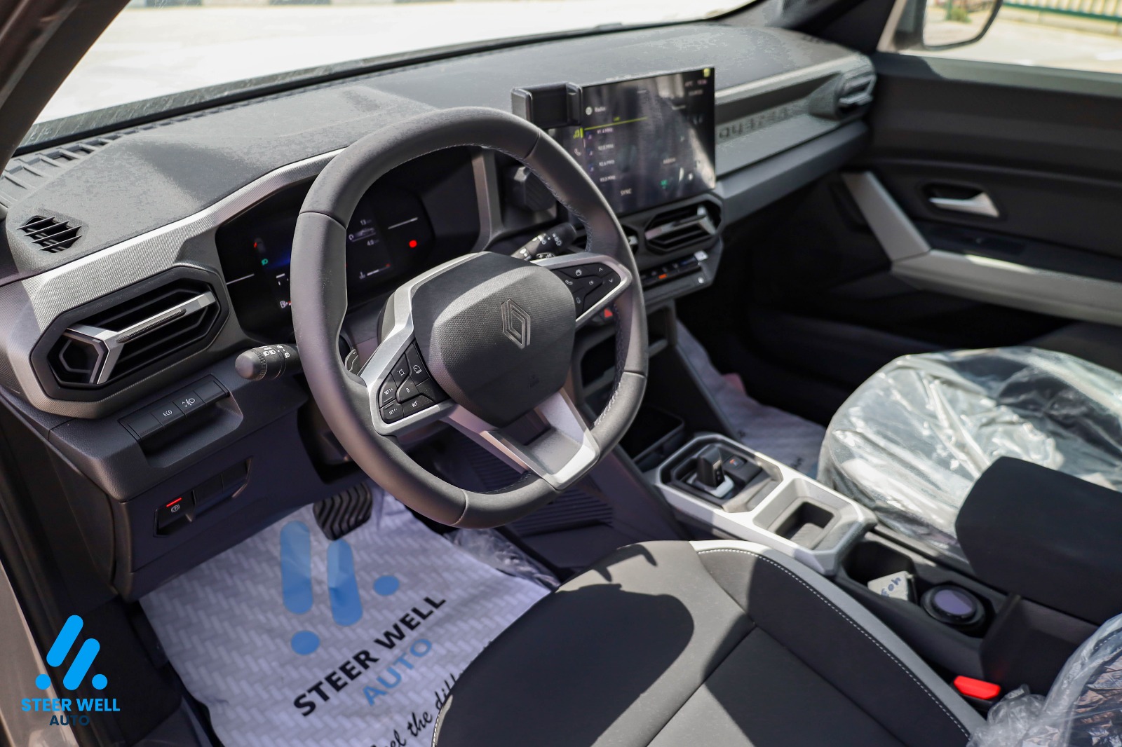 2026 Renault Duster LE Techno SZARY