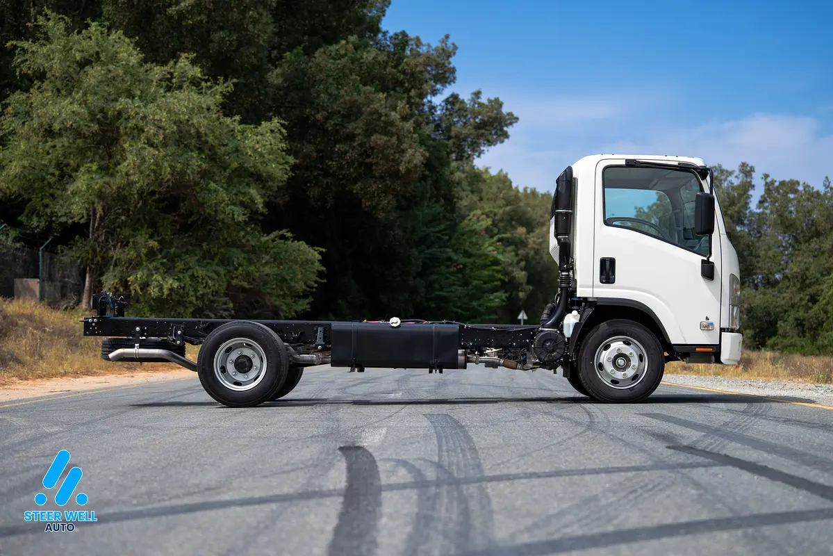 2025 Isuzu NPR 4JJ1 14F BARE CHASSIS Truck | 3.0L Diesel