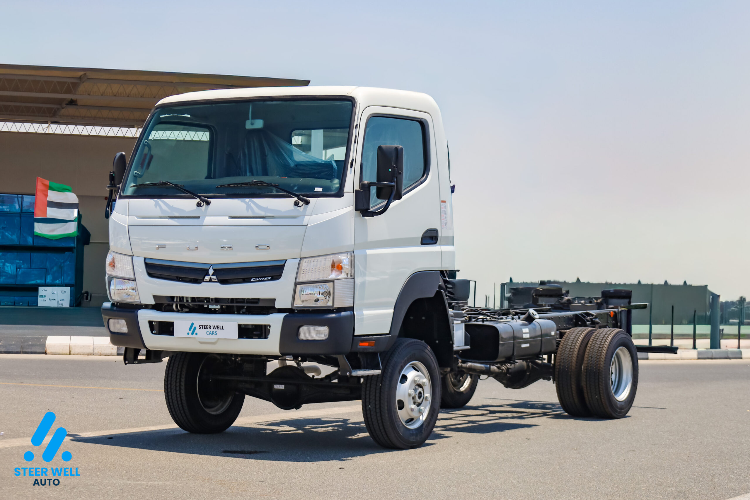 2026年式三菱キャンター（ドバイ、UAE向け輸出仕様）