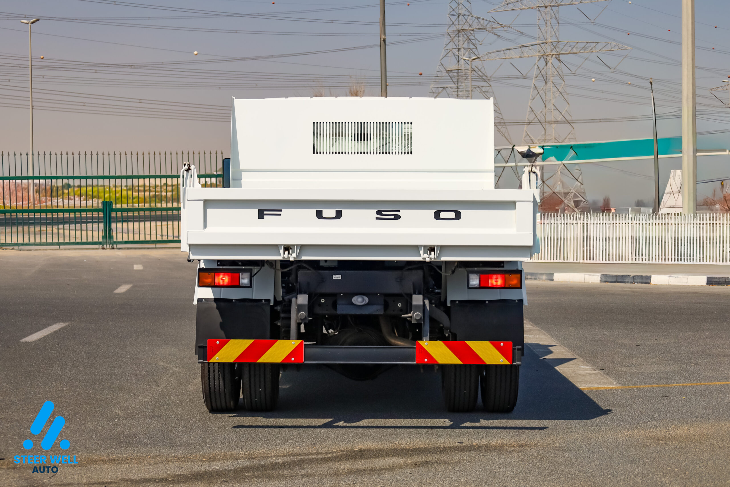 2026 Mitsubishi Canter STD TIPPER TRUCK GCC 3.0L DIESEL EURO 5