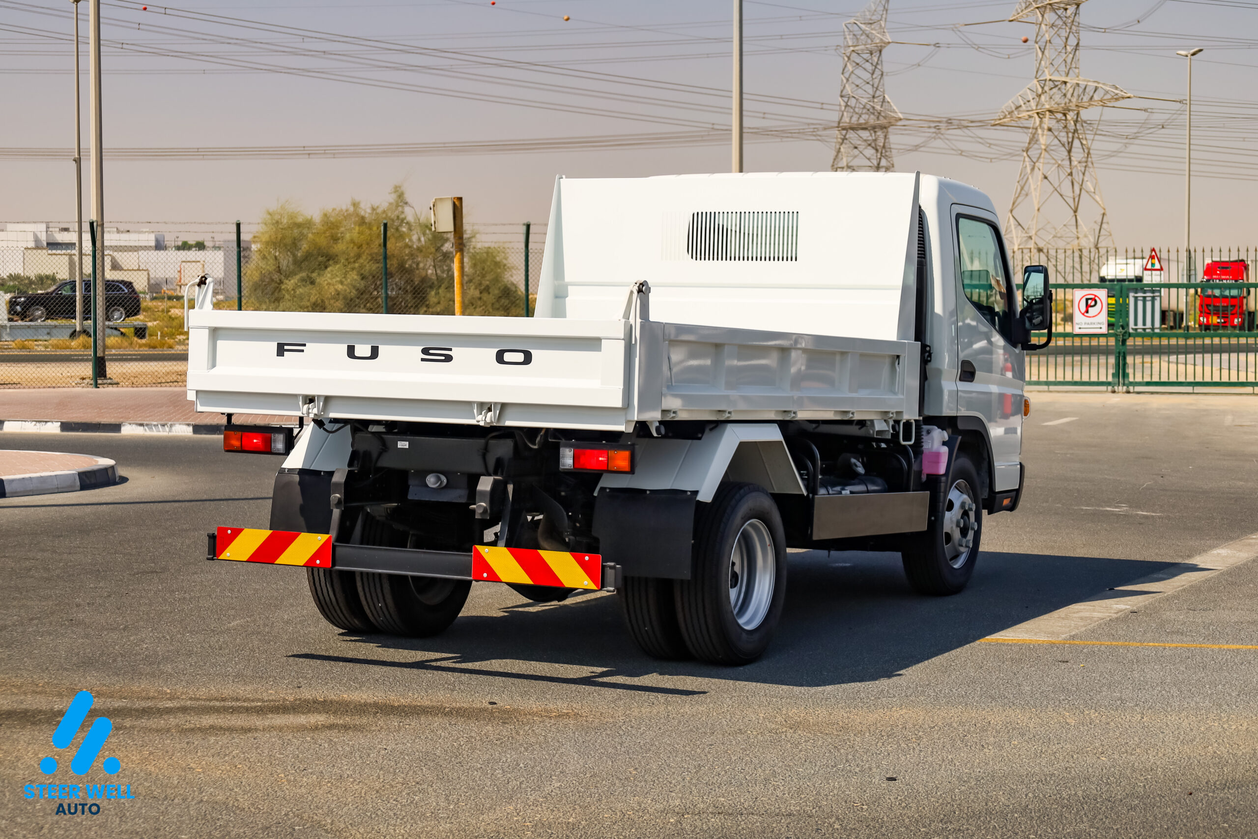 2026 Mitsubishi Canter STD TIPPER TRUCK GCC 3.0L DIESEL EURO 5