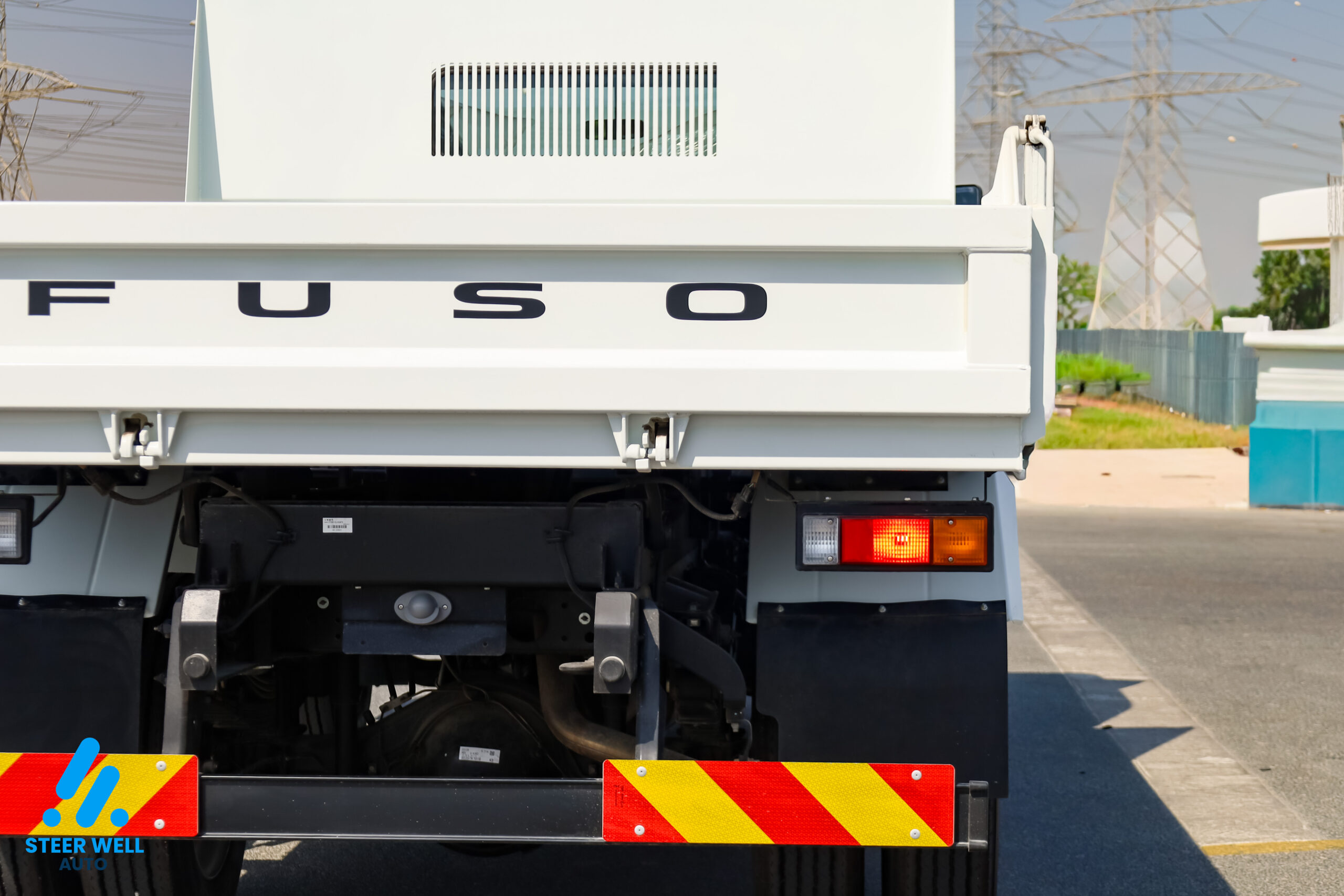 2026 Mitsubishi Canter STD TIPPER TRUCK GCC 3.0L DIESEL EURO 5