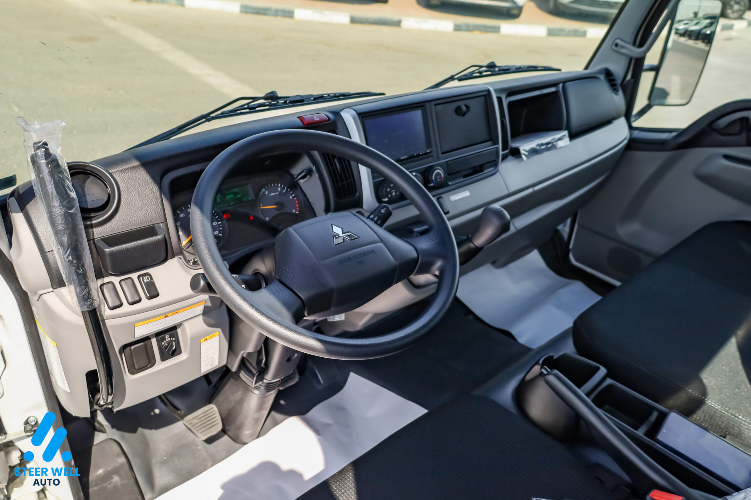 2026 Mitsubishi Canter STD TIPPER TRUCK GCC 3.0L DIESEL EURO 5