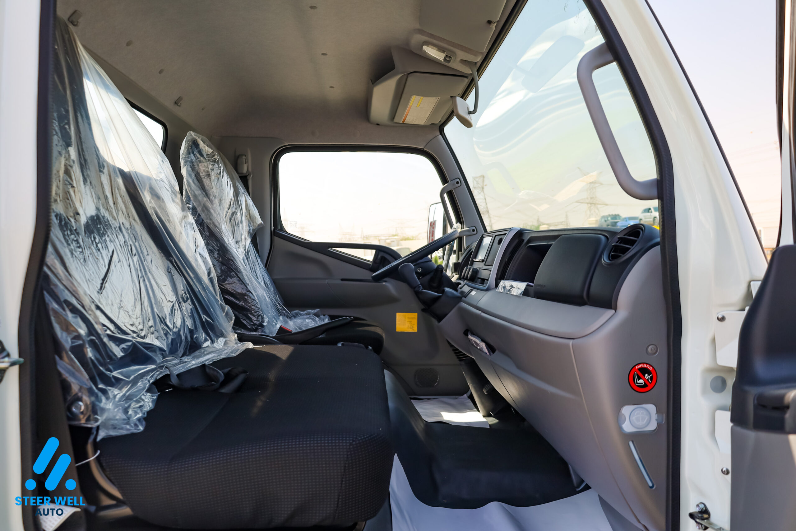 2026 Mitsubishi Canter STD TIPPER TRUCK GCC 3.0L DIESEL EURO 5