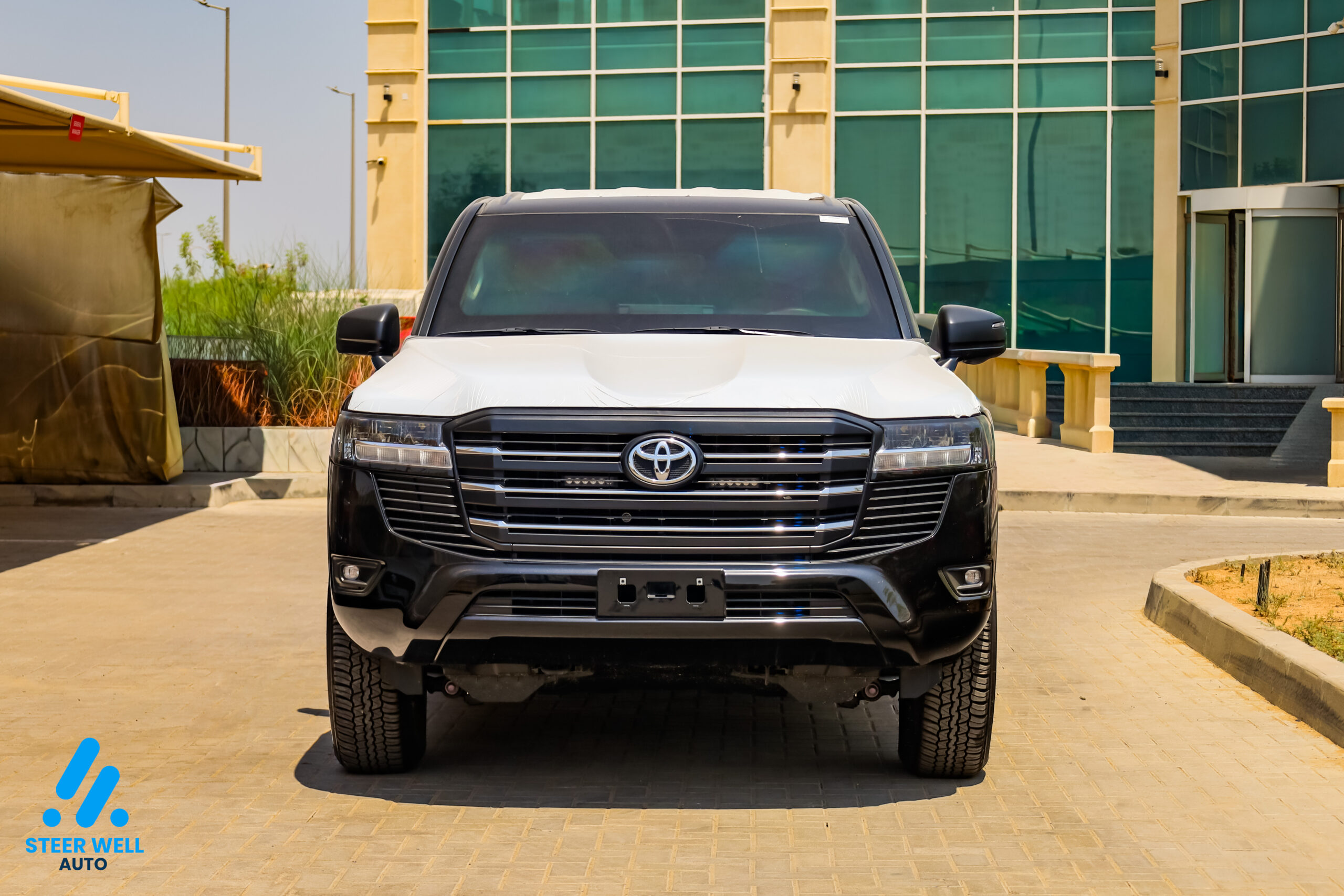 Customize your 2026 Armored Toyota Land Cruiser 300 Export From Dubai
