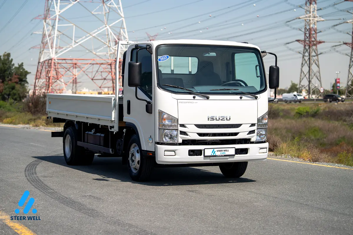 2025 Isuzu NPR 4JJ1 14 Feet CARGO BODY