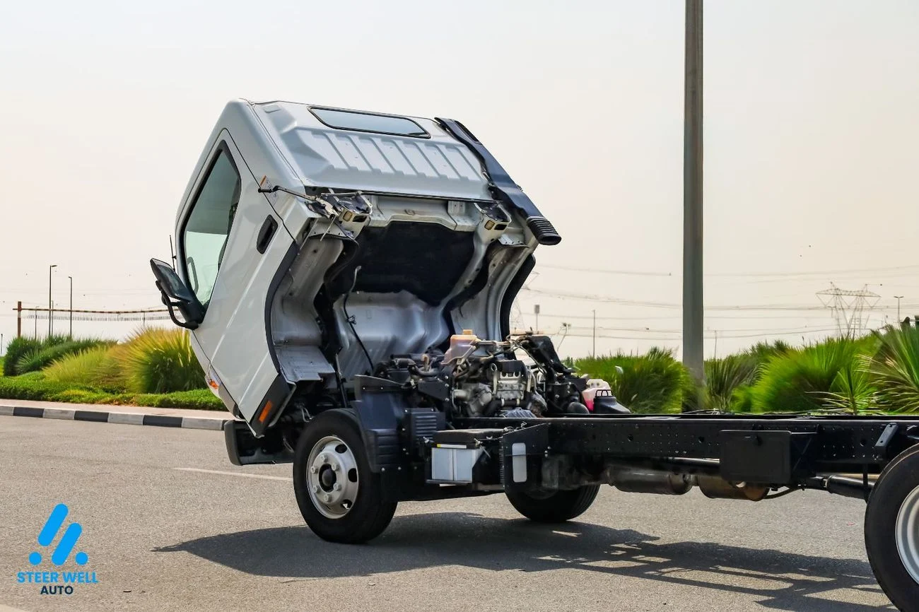 How Much Does a 2026 Mitsubishi Fuso Canter Cost to Export from Dubai?